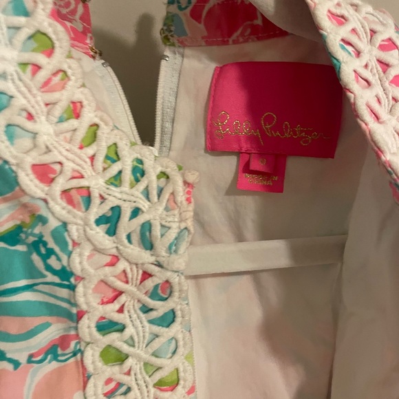 Lilly Pulitzer Aline floral mutli-color dress. Beautiful size 0 - Picture 3 of 11